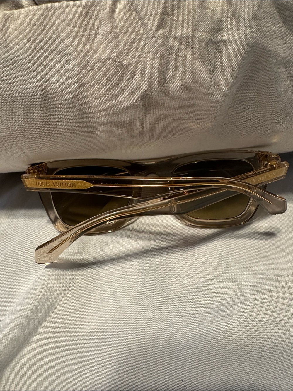 LV Heritage Square Sunglasses - Picture 8 of 12